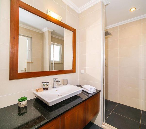 Image No.21-Maison / Villa de 5 chambres à vendre à Andifli