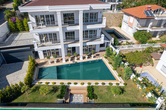 Image No.10-5 Bed House/Villa for sale