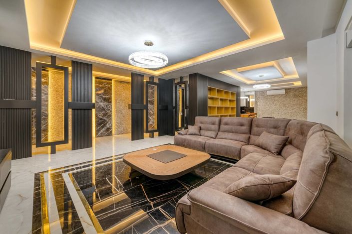 Image No.18-5 Bed House/Villa for sale