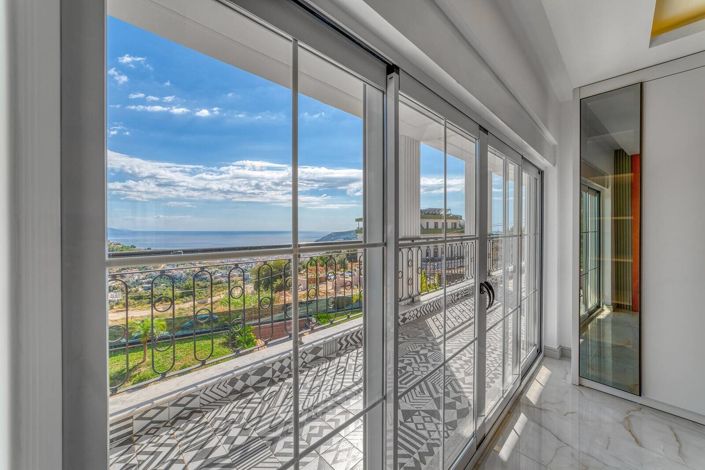 Image No.44-5 Bed House/Villa for sale