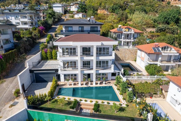 Image No.8-5 Bed House/Villa for sale