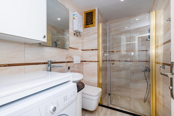 Image No.20-1 Bed Apartment for sale