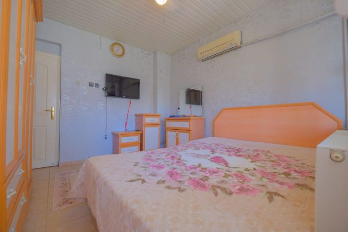 Image No.24-4 Bed House/Villa for sale