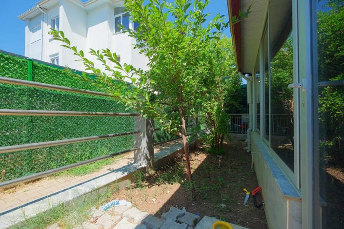 Image No.9-4 Bed House/Villa for sale