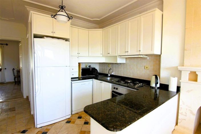 Image No.11-2 Bed Apartment for sale