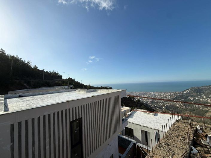 Image No.24-4 Bed House/Villa for sale