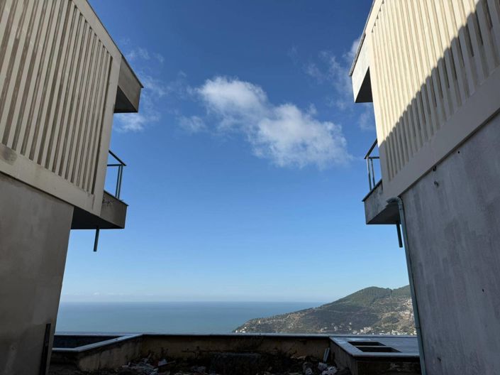 Image No.28-4 Bed House/Villa for sale