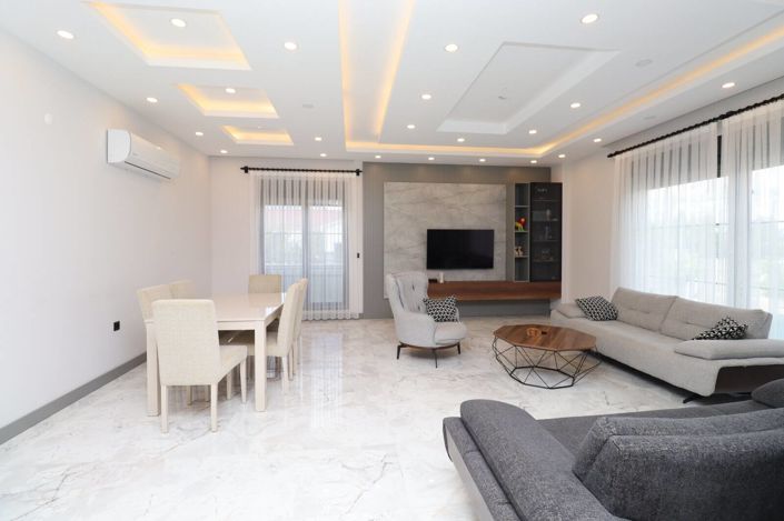 Image No.12-4 Bed House/Villa for sale