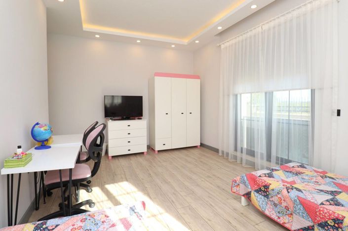 Image No.20-4 Bed House/Villa for sale