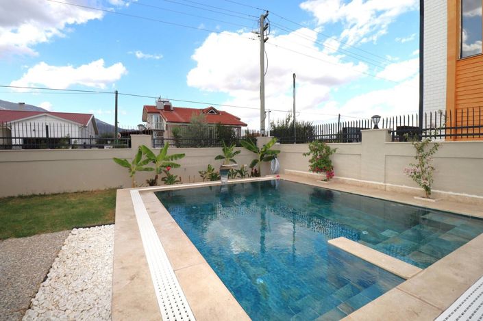 Image No.9-4 Bed House/Villa for sale