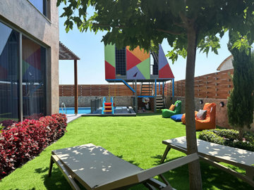 Exterior 3