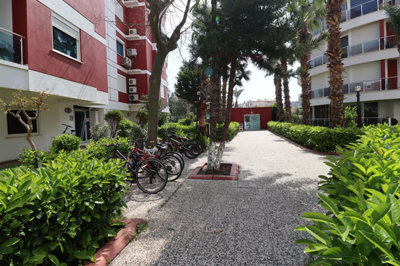 Exterior 5