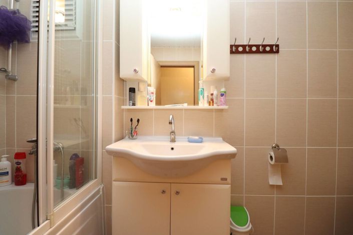 Image No.28-7 Bed Apartment for sale