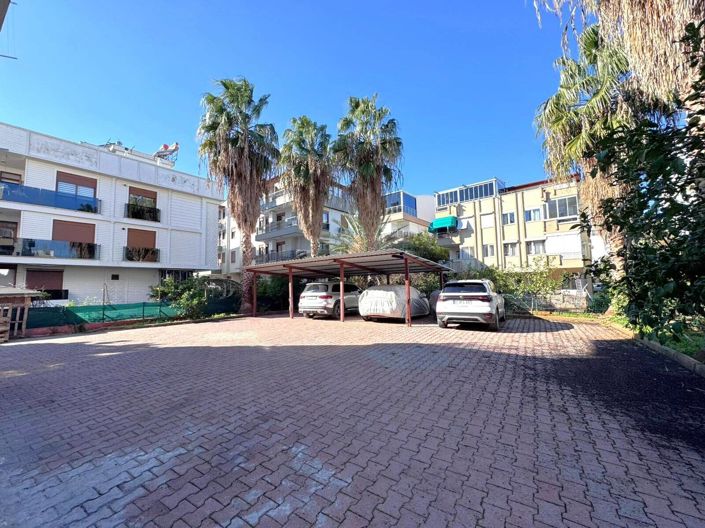 Image No.3-Appartement de 7 chambres à vendre à Arapsuyu