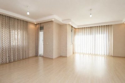 Interior 1
