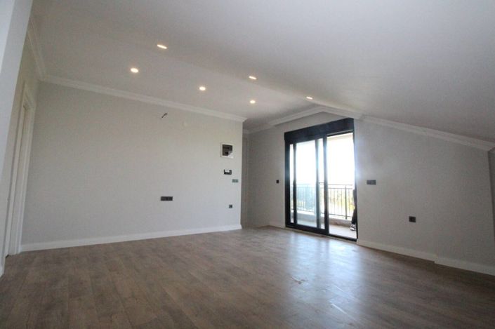 Image No.11-1 Bed Apartment for sale
