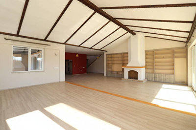 Interior 1