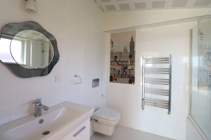 Image No.25-11 Bed House/Villa for sale