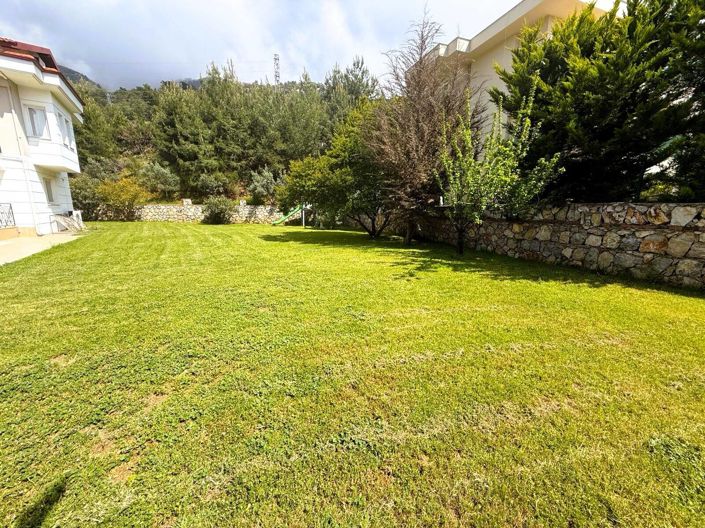 Image No.11-5 Bed House/Villa for sale