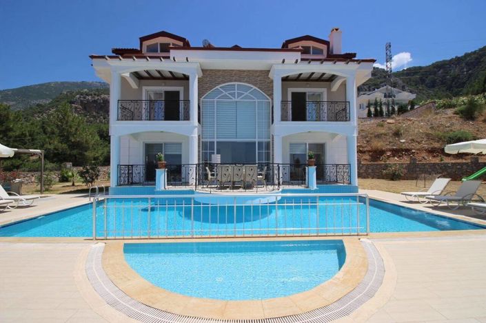 Image No.9-5 Bed House/Villa for sale
