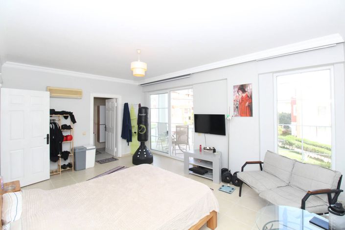 Image No.21-4 Bed Apartment for sale