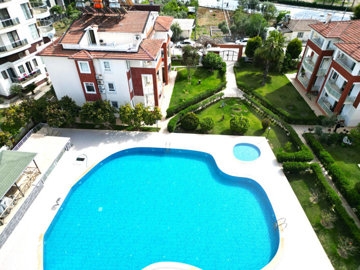 Exterior 9