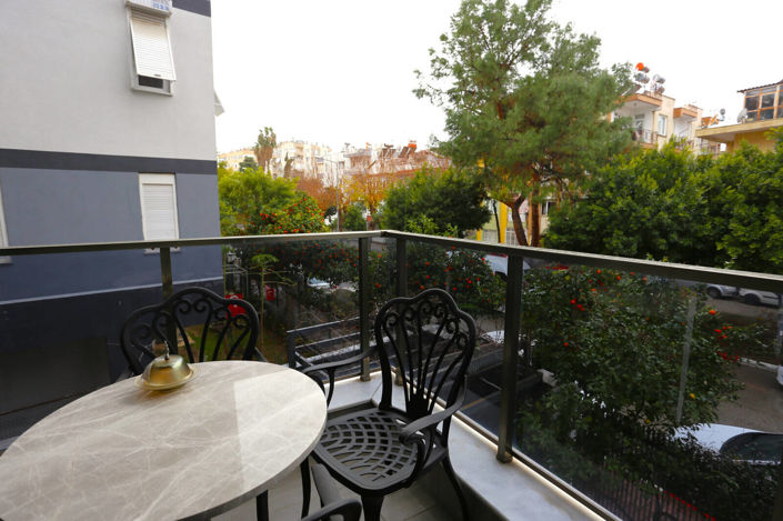 Image No.20-2 Bed Apartment for sale