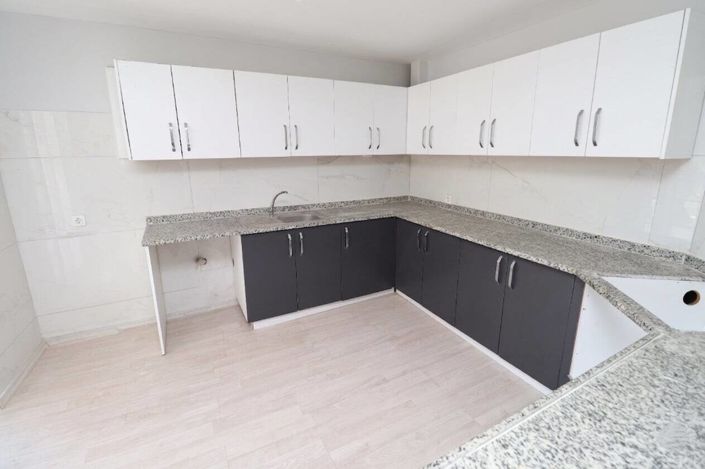 Image No.14-3 Bed House/Villa for sale