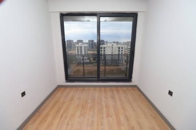 Interior 5