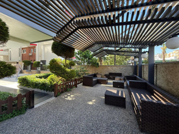 Exterior 14