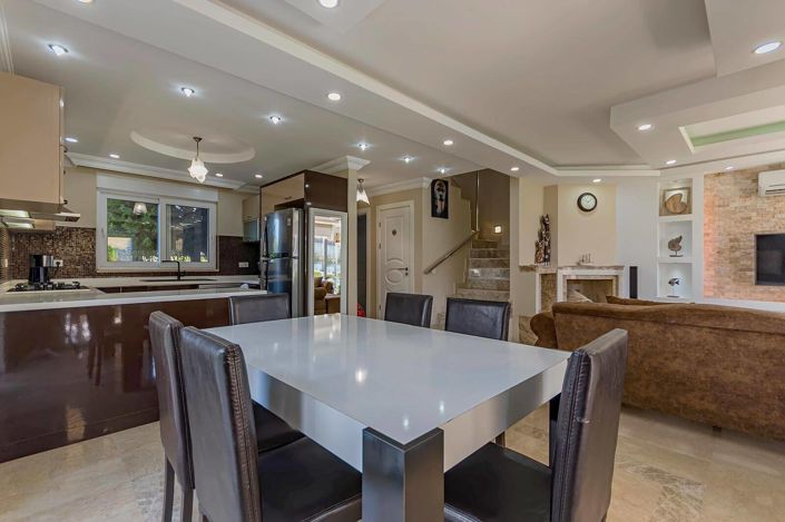 Image No.17-4 Bed House/Villa for sale