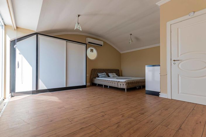 Image No.25-4 Bed House/Villa for sale