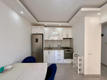 Interior 3