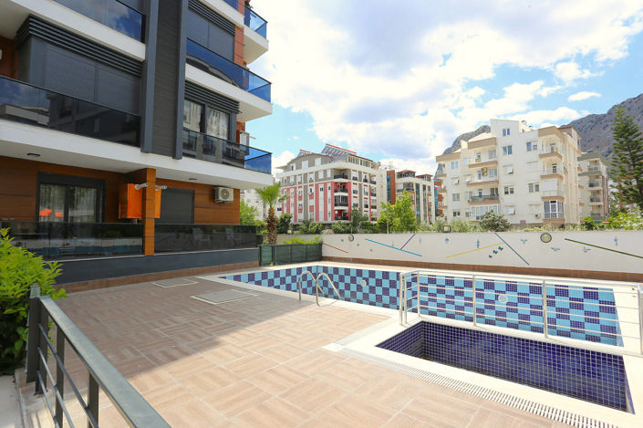 Image No.3-3 Bed Apartment for sale