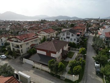 Exterior 1