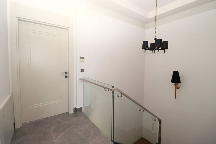 Image No.29-6 Bed House/Villa for sale