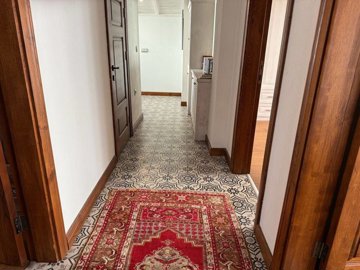 Interior 11