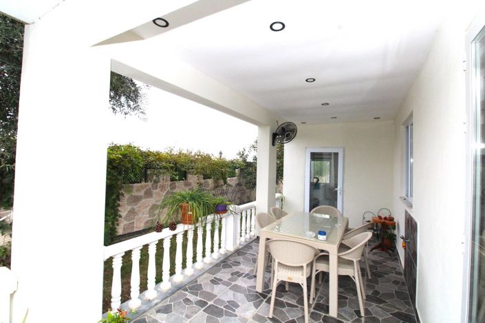 Image No.17-9 Bed House/Villa for sale