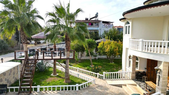Image No.2-9 Bed House/Villa for sale