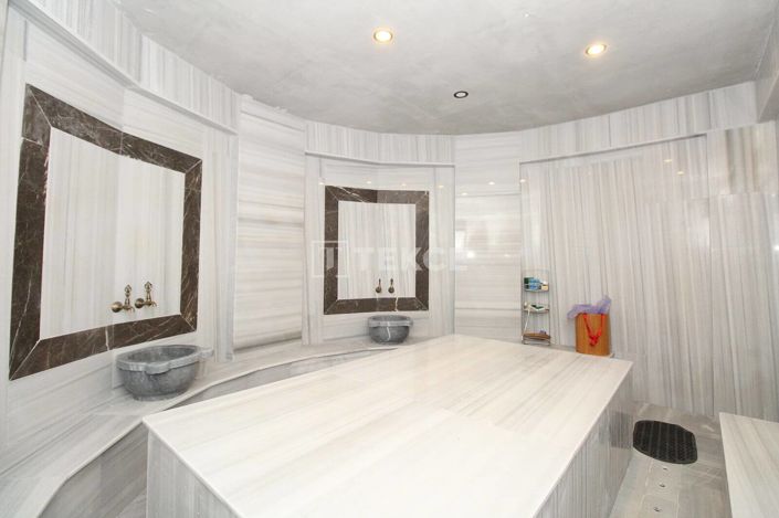 Image No.21-9 Bed House/Villa for sale