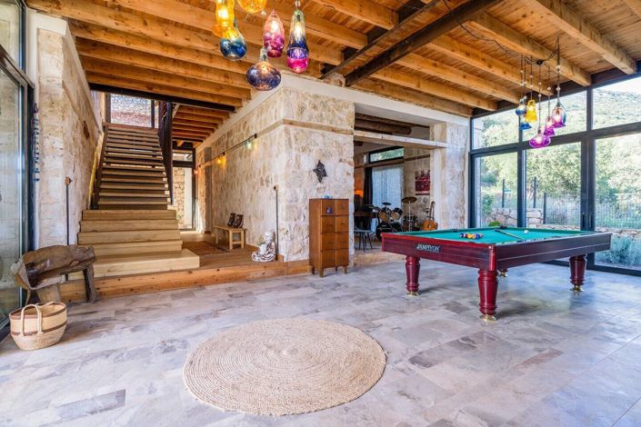 Image No.12-8 Bed House/Villa for sale