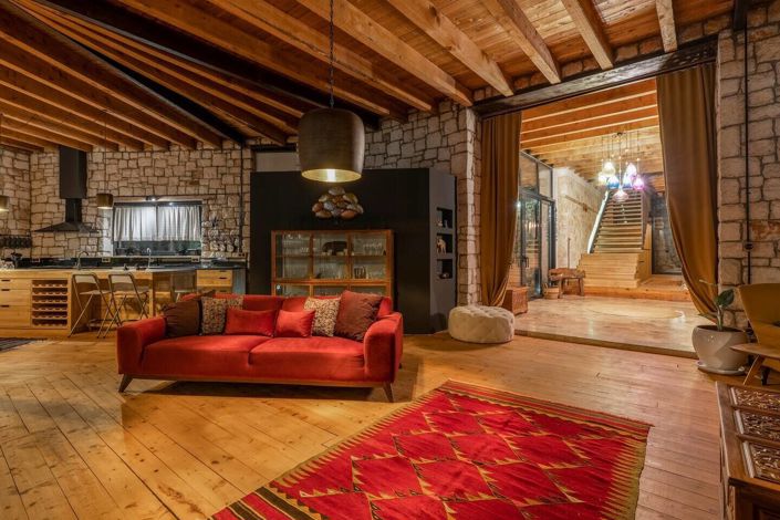 Image No.7-8 Bed House/Villa for sale