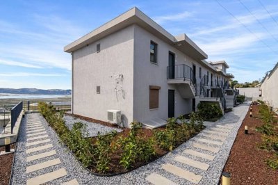 Exterior 4