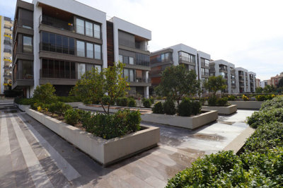 Exterior 3
