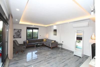 Interior 2