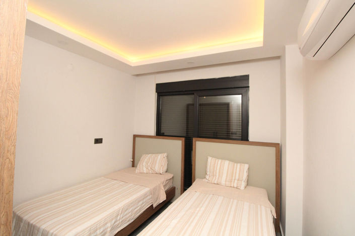 Image No.24-4 Bed House/Villa for sale