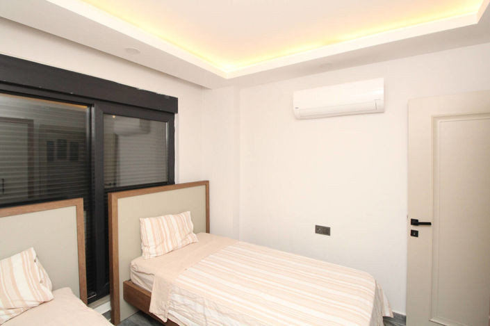 Image No.25-4 Bed House/Villa for sale