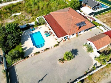 Exterior 7