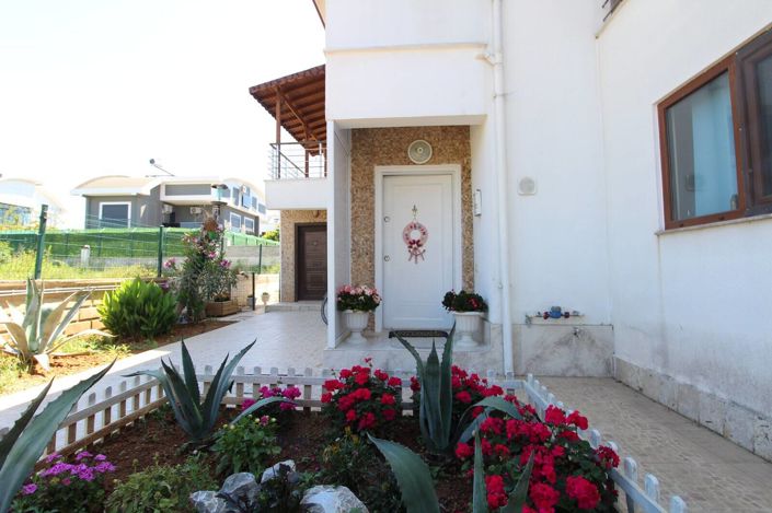 Image No.11-2 Bed House/Villa for sale