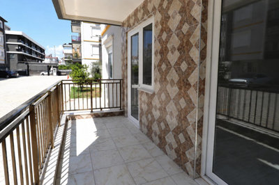 Interior 10